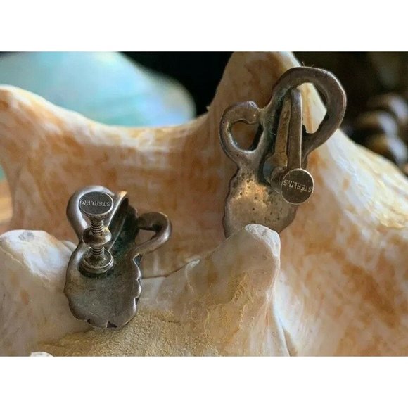 Native American Earrings Floral Leaf Sterling Silver Screw Back Earrings Vintage - Picture 6 of 11